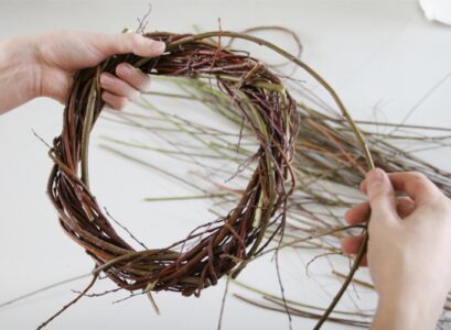 how to make a wreath from tree trimmings diy step by step instructions materials tools