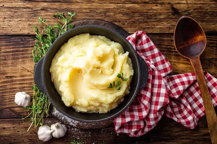mashed potatoes in the microwave how to prepare easy recipe delicious