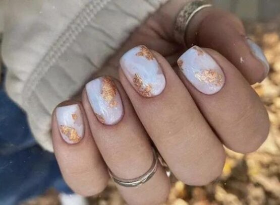 novemeber 2022 gold foil designs art ideas squoval nails trends