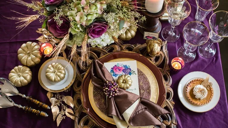 purple thanksgiving aesthetic_thanksgiving table decor 2022