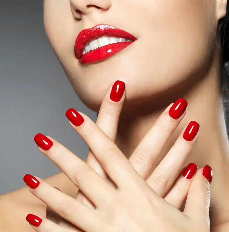 the red nails theory tiktok trend viral how to do my nails in november