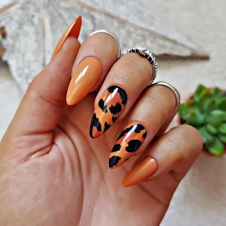 tiger nail art trend 2022