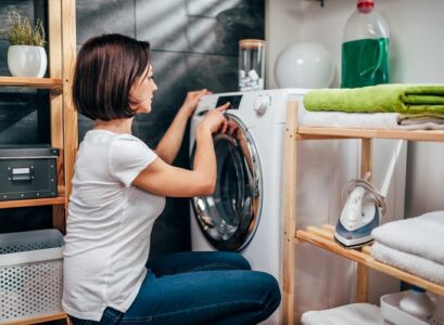 what clothes cant be washed in the washing machine helpful tips and advice