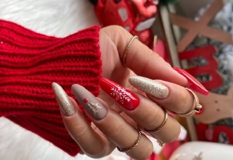 winter nails 2022 december trends christmas style ideas polish shape red what color to choose