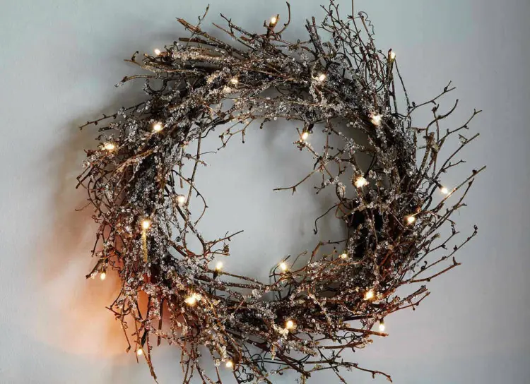 wreath from tree trimmings diy led lights cozy home decor