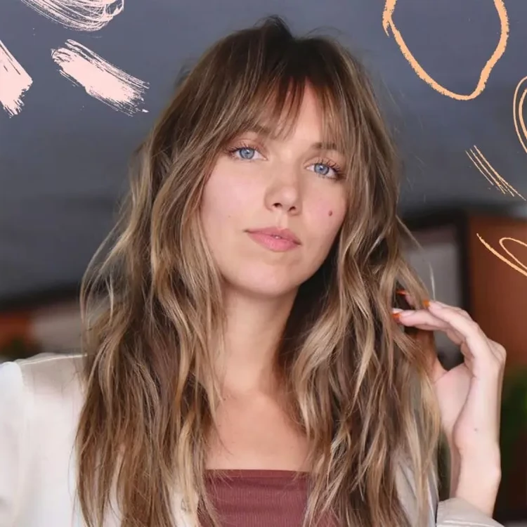 Bottleneck bangs look great with beach waves