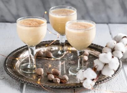 Christmas-Eggnog-Cocktail-recipes-festive-winter-cocktails