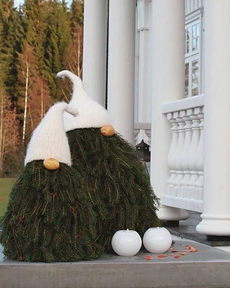 Christmas outdoor decoration DIY funny gnomes