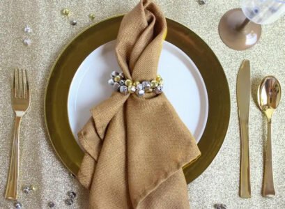 DIY-Christmas-napkin-rings-great-craft-ideas-to-decorate-your-festive-table