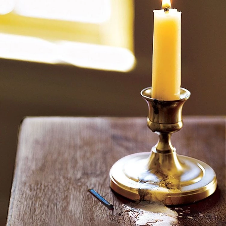 How to remove candle wax from wood