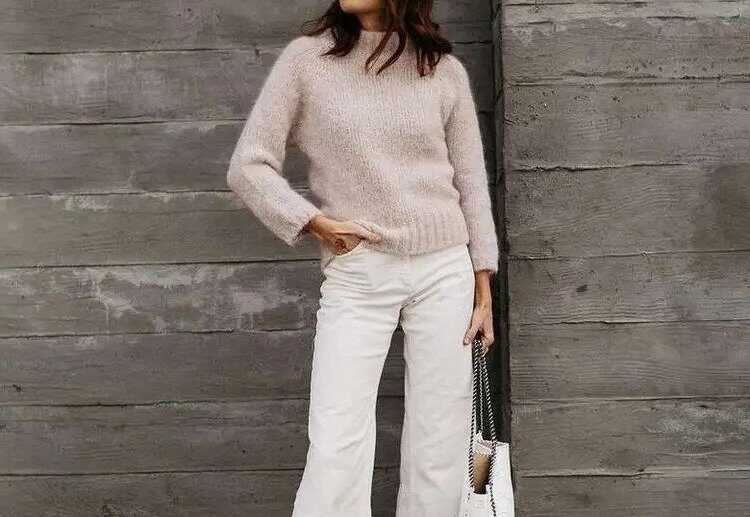How-to-wear-white-ankle-boots-trendy-boots-winter-2022-2023