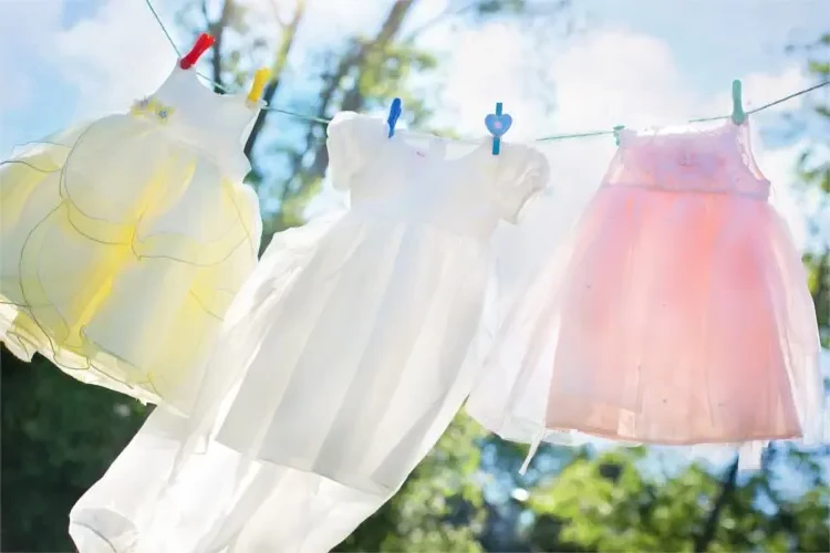 Laundry hacks that do not work but waste time and money