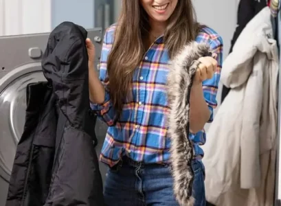 Remove-faux-fur-trimmings-from-winter-coat-and-clean-separately