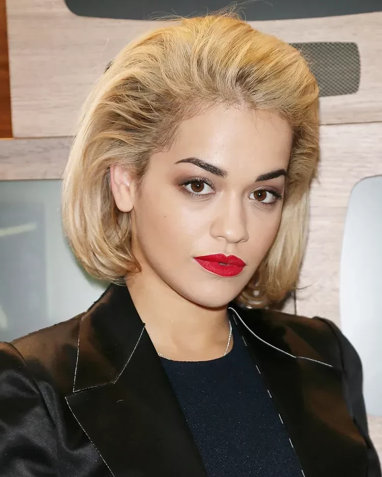 Rita Ora hairstyles short hair layered bob styling