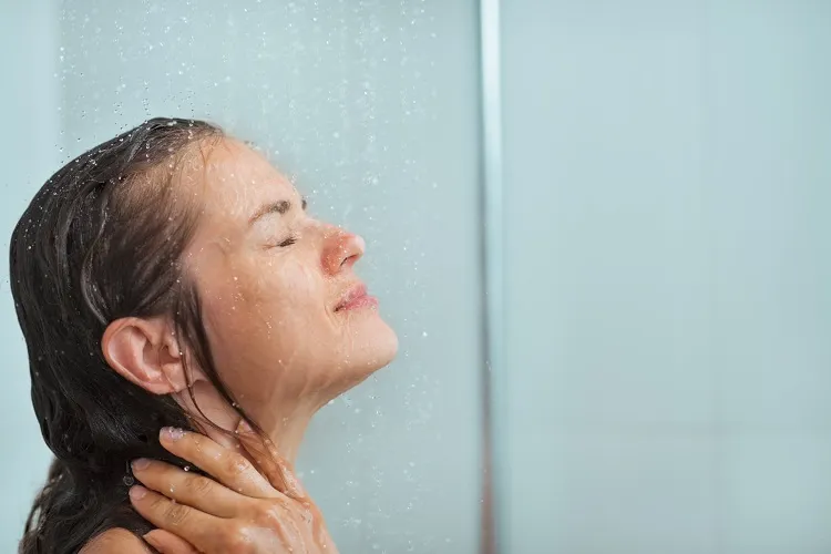 a cold shower a day keep the doctor away_cold shower benefits