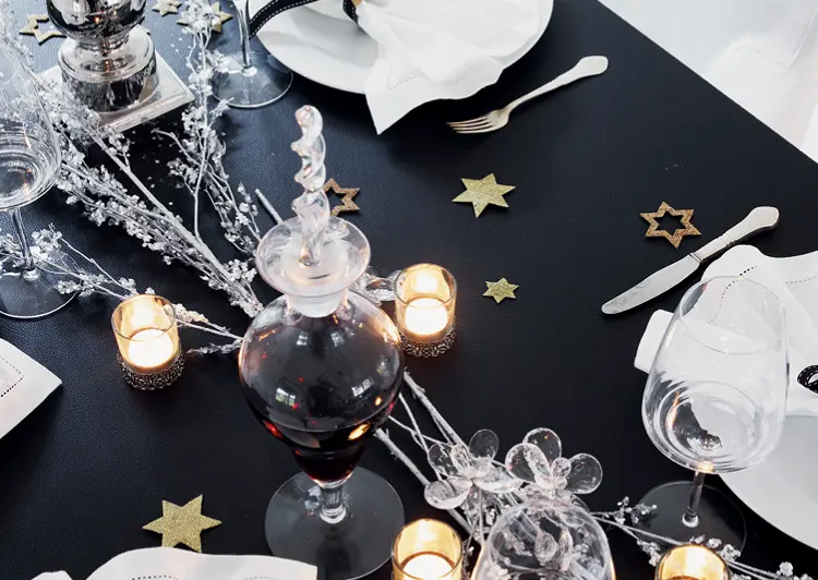black and silver new years eve decoration chic elegant easy to make at home