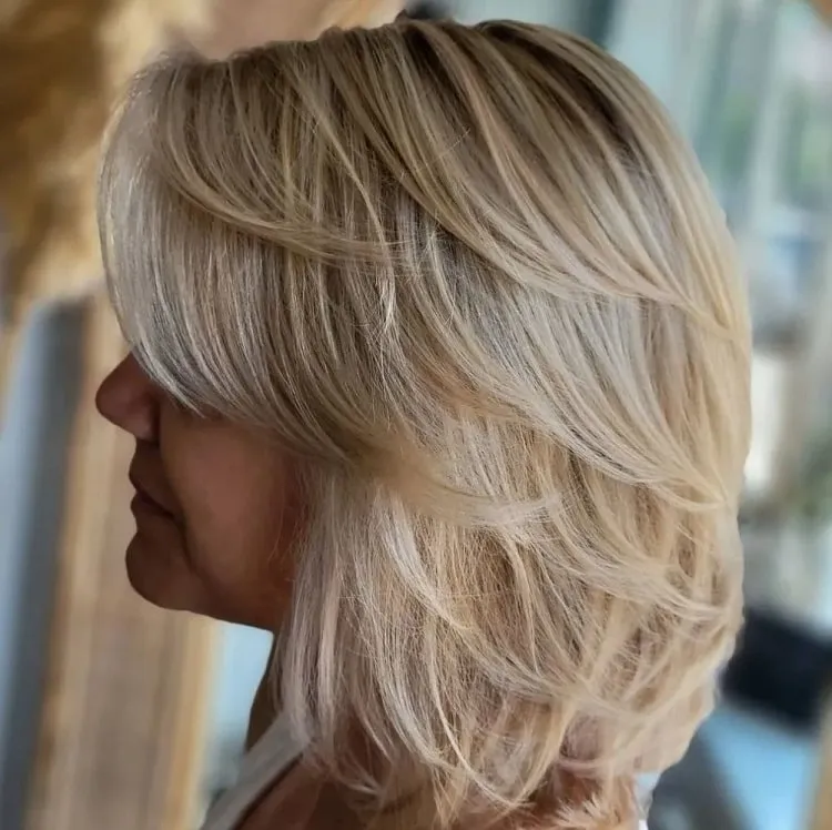 Feathered long bob hairstyles 2022: Discover the top 13 most gorgeous picks  for this trendy haircut!