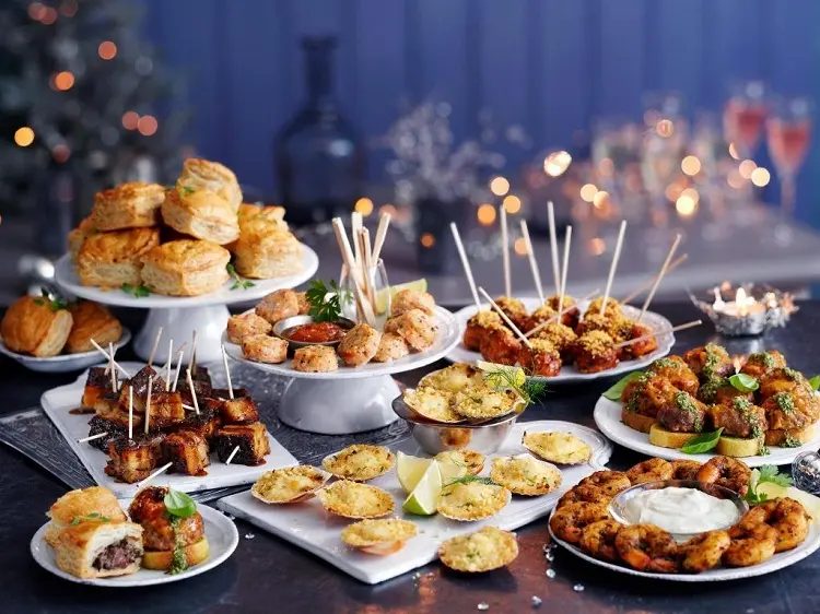 Simple finger foods for a party: Find how to make these easy recipes for a  New Year's Eve 2022 party!