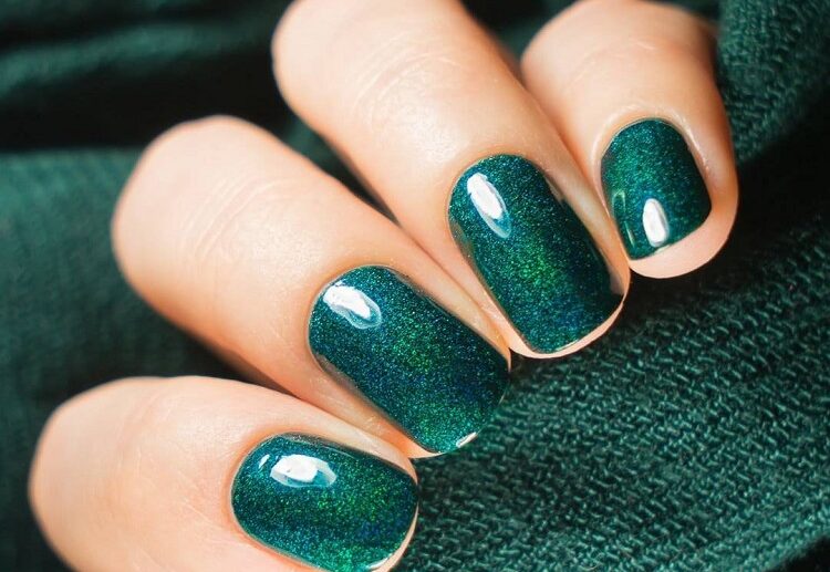 forest green nails trends in manicure nail art and design ideas