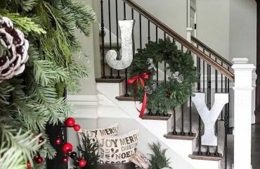 gorgeous Christmas home decor Idea joy sign wreath cardboard glitter foil pine branches