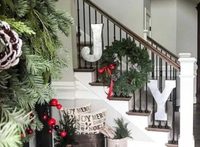 gorgeous Christmas home decor Idea joy sign wreath cardboard glitter foil pine branches