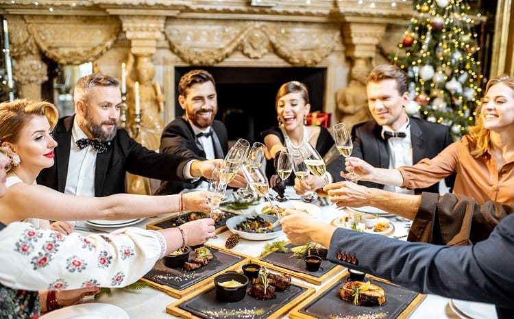 how to plan a new years eve dinner_new years eve dinner party