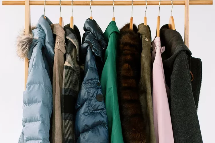 how to wash winter jackets from different fabrics
