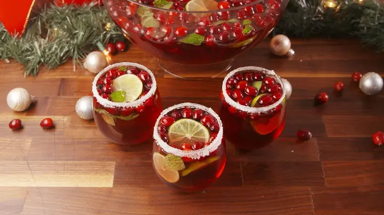 jingle juice cocktail christmas time recipe delicious easy tasty how to compliment your dishes