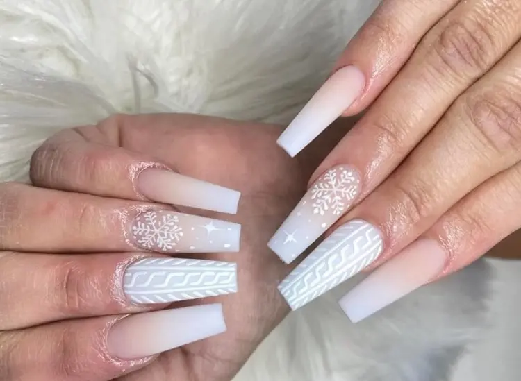 nude and white ombre with sweater nails design trendy christmas manicure many ideas to choose from