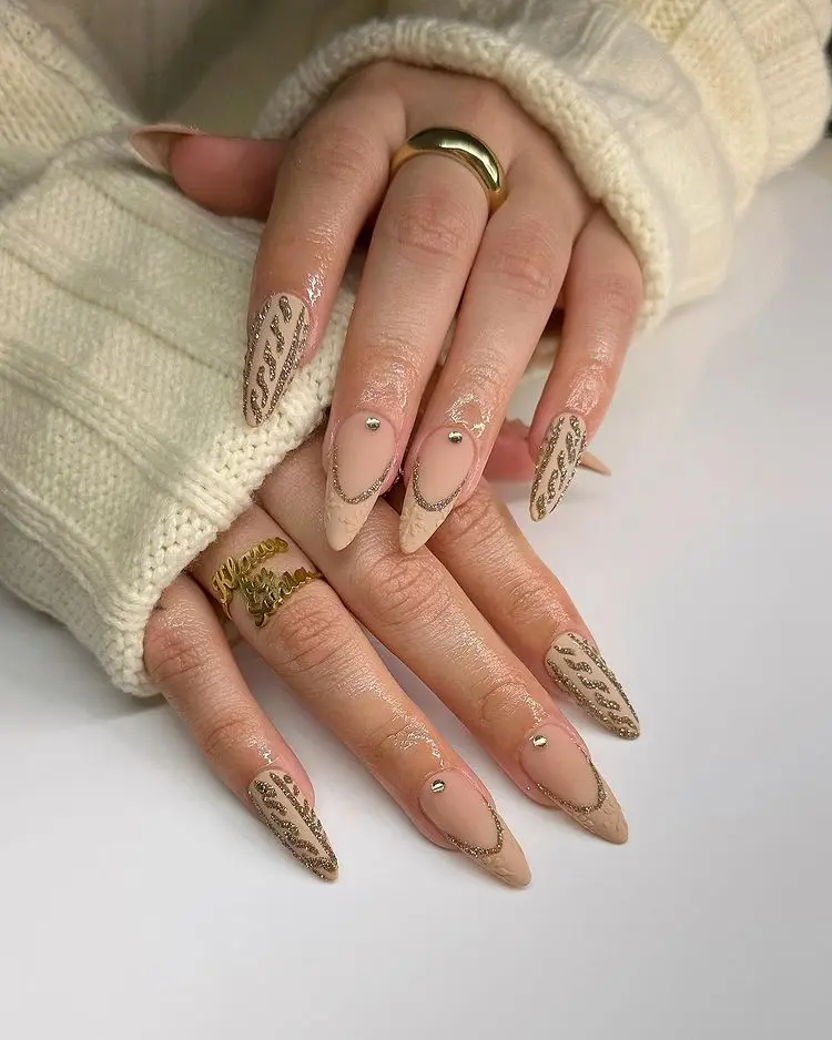 sparkle sweater nail design trends decoration festive christmas new years art