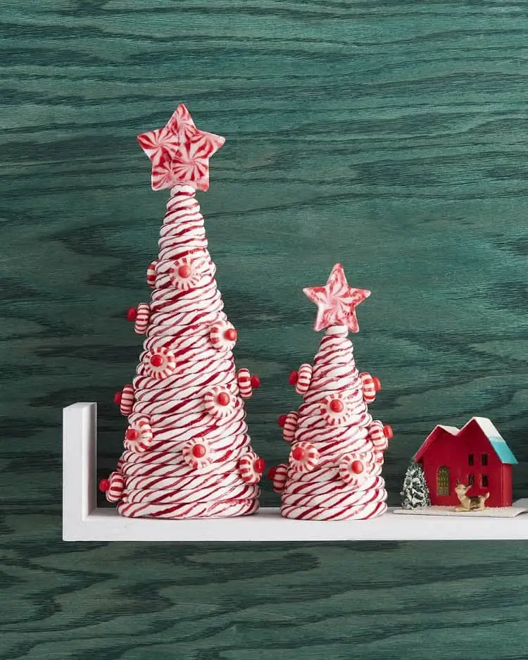 swirly candy cane trees_candy cane christmas tree