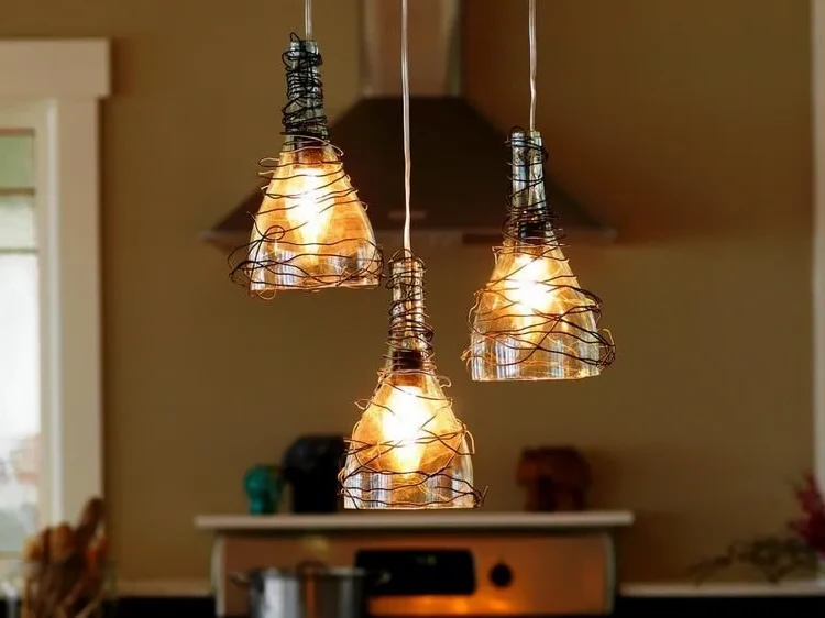 DIY ceiling lamps upcycle wine bottles