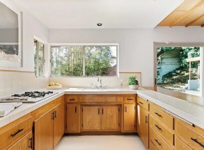 How-to-arrange-a-U-shaped-kitchen-4-ideas-for-the-perfect-kitchen-layou