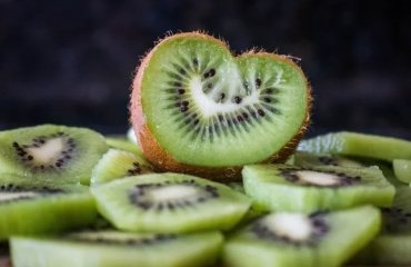 How-to-grow-kiwi-from-seeds-easily-follow-the-guide