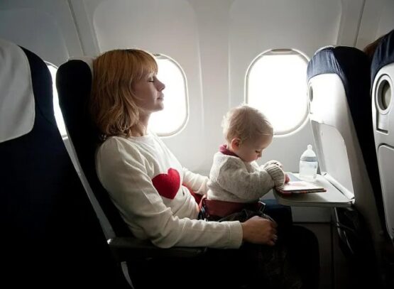 How-to-travel-with-a-baby-on-a-plane-What-do-you-need-to-know-and-prepare