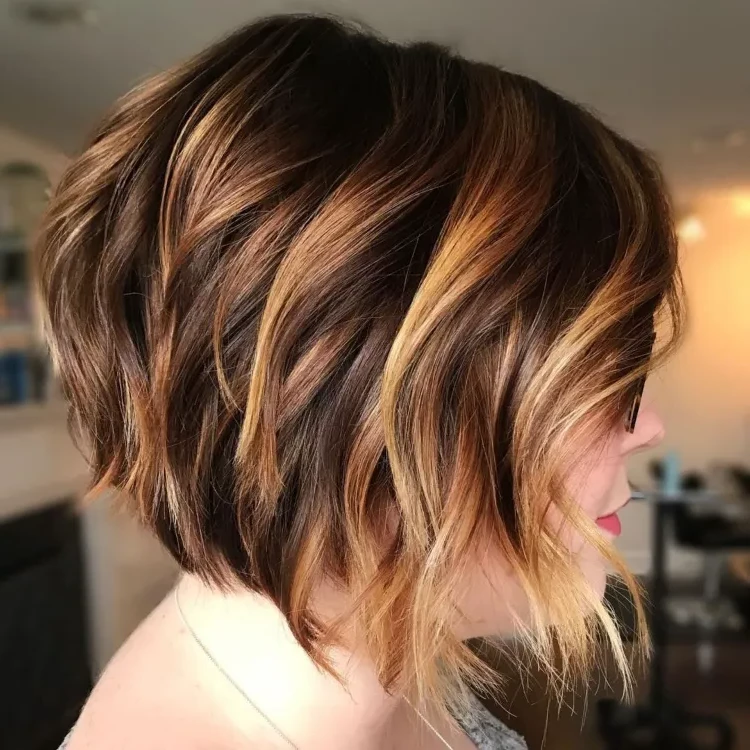 stacked angled layered bob