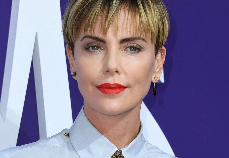 Layered-bowl-cut-for-women-at-50