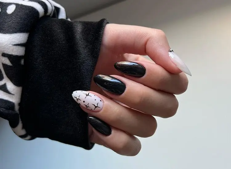 black and white nails decoration easy ideas to adapt in 2023