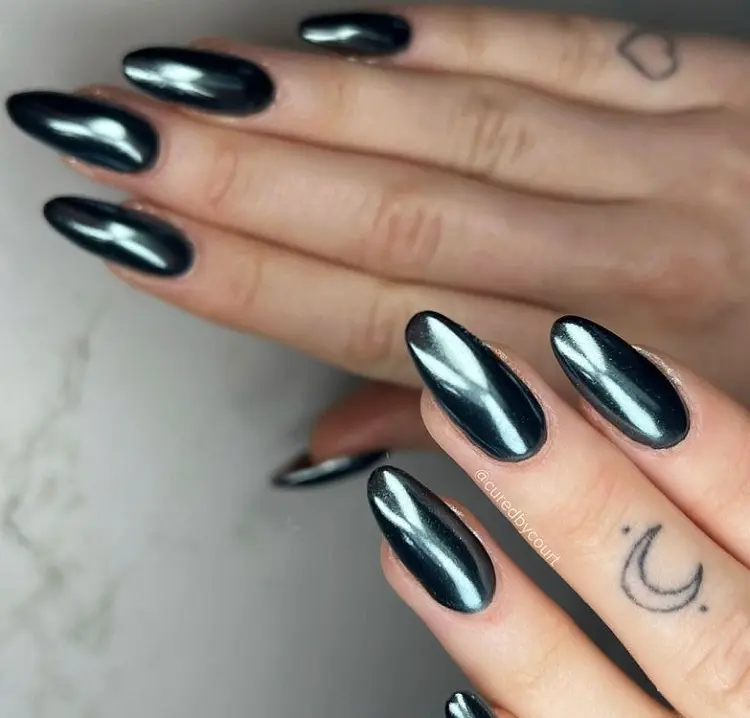black chrome nails manicure ideas winter january trends