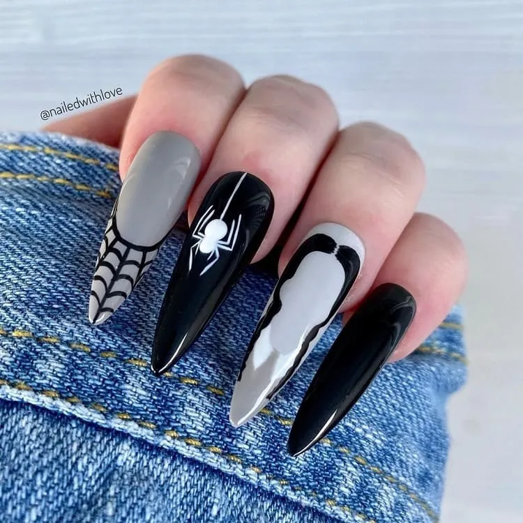 black nails designs_grunge nails