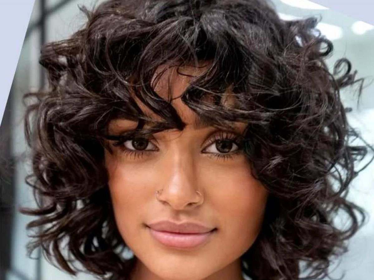 Bob hair with bangs 2023: The most trendy bob hairstyles with bangs +  inspiring looks!