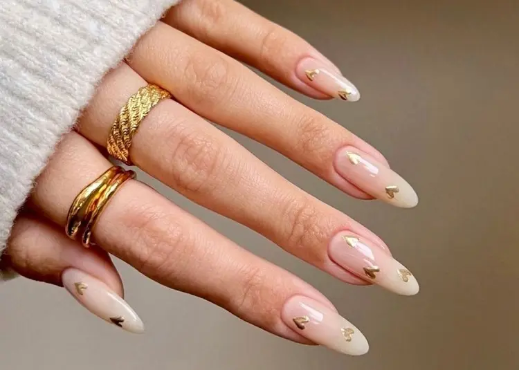 chrome nails 2023 ideas golden hearts valentines day