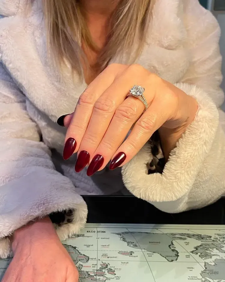 dark red nails maroon color festive manicure idea