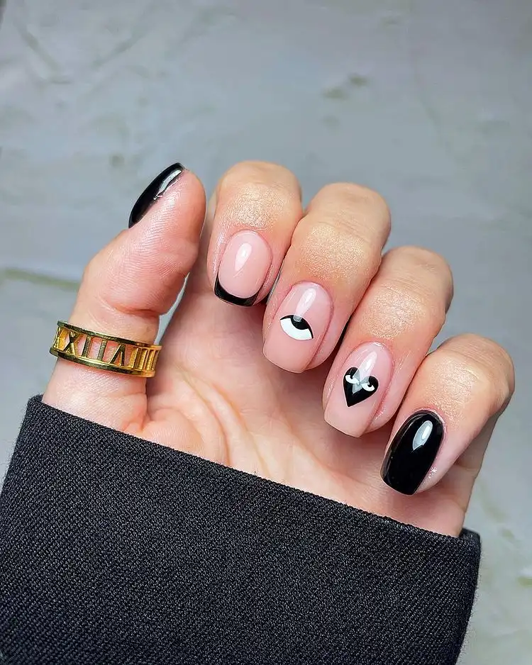 do you want black nails for valentines day you shuld try this one
