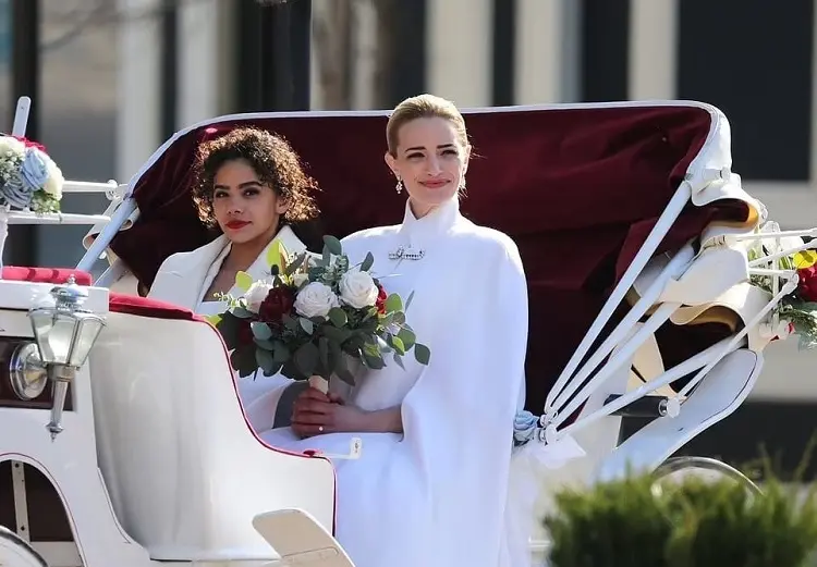 ginny and georgia wedding outfits season 2 fashion white coat inspiration 2023 how to dress like them