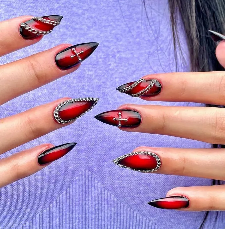 gothic-black-and-red-stiletto-nails_stiletto nails designs