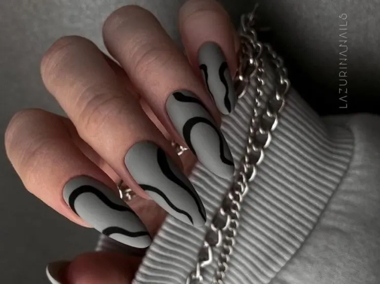 matte nail design with black and gray simple elegant nails trends 2023