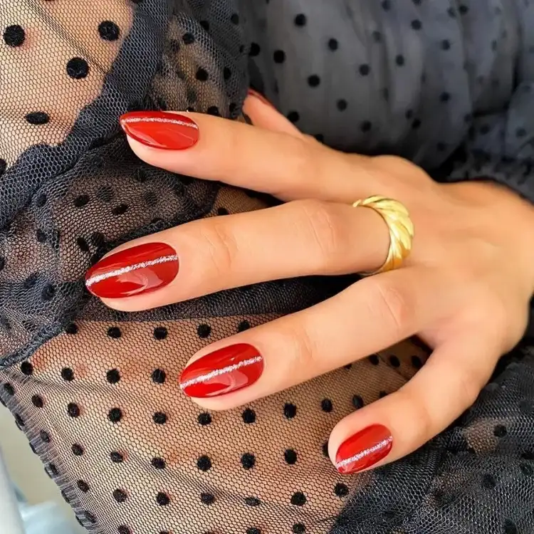 red nails red manicure trendy classic fashion almond shape nails