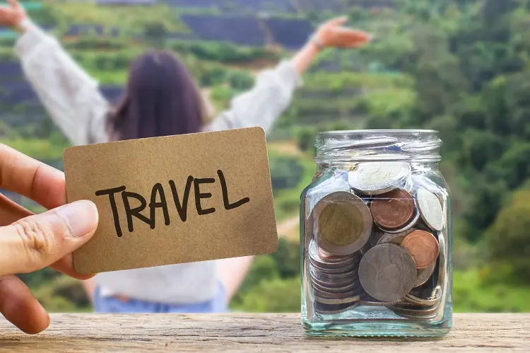 save money to travel resolution 2023 easy to achieve make realistic goals