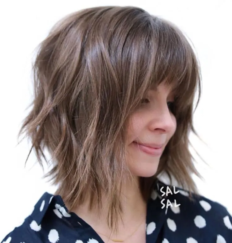 short tapered bob with tapered bangs extra volume fine hair